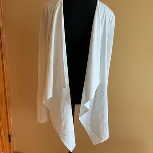 CONTEMPORAINE The Elegant White Women's Sweater Size L